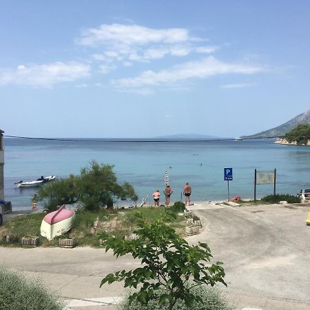 Apartmani Domenika Жуляна Экстерьер фото