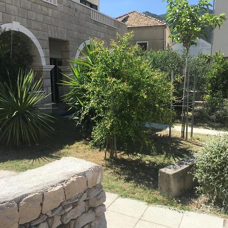 Apartmani Domenika Жуляна Экстерьер фото