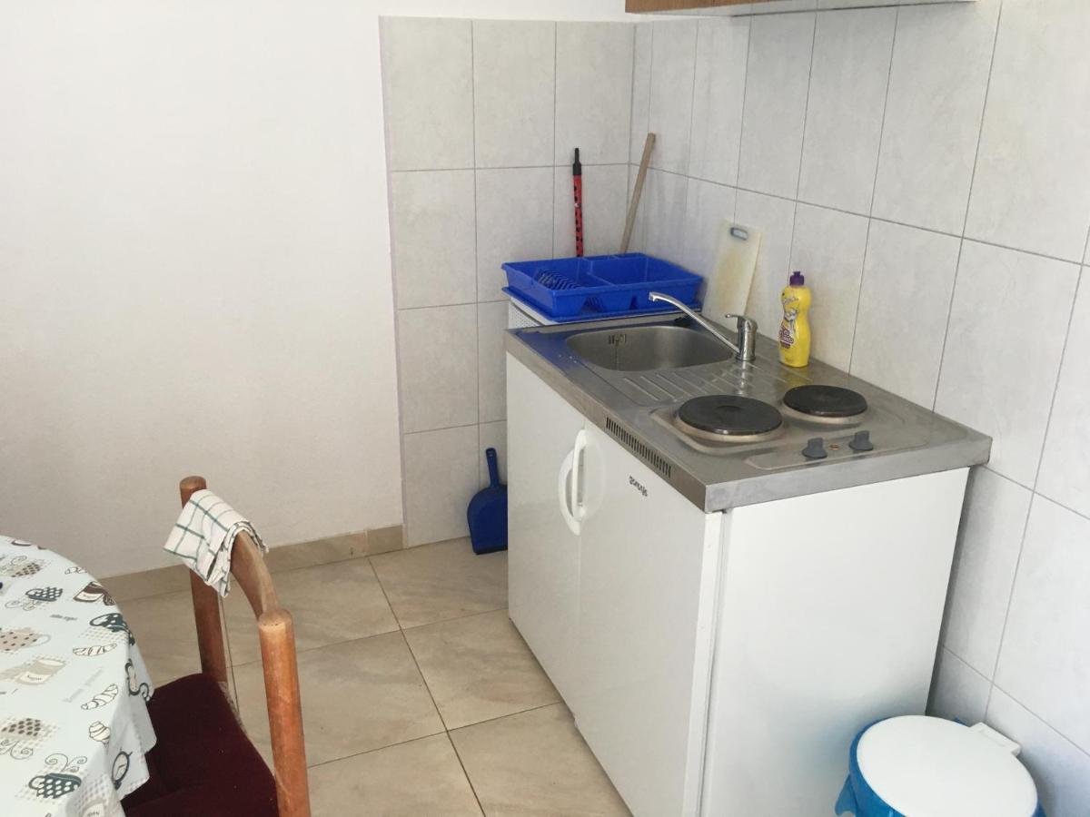 Apartmani Domenika Жуляна Экстерьер фото