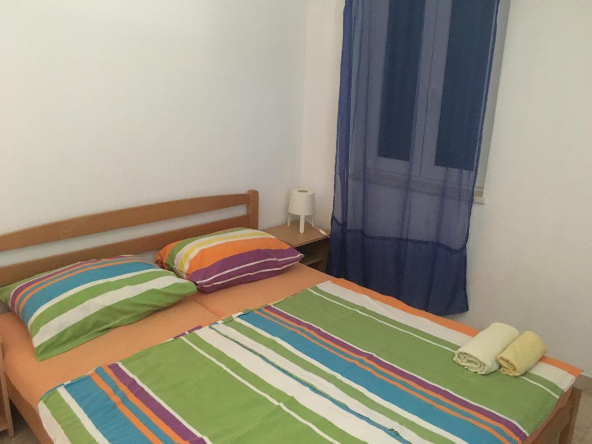 Apartmani Domenika Жуляна Экстерьер фото
