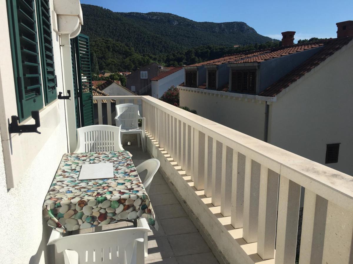 Apartmani Domenika Жуляна Экстерьер фото